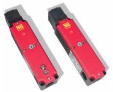 Omron-445340050 Schalter für Sicherheitsverriegelung Switch Safety Interlock N.O./N.C. SPST/SPST/DPST Key 4A 230VAC 24VDC Screw Mount Conduit 1000000Cycles