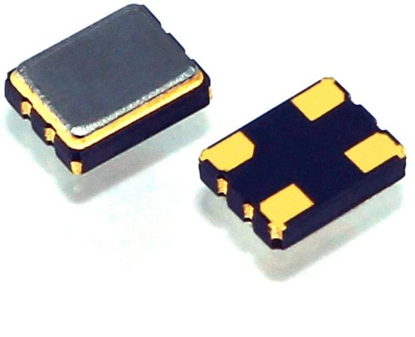 Ecliptek-EB13E2C2H-40.000M TR Oscillatore in cristallo SMD Oscillator XO 40MHz ±100ppm 15pF LVCMOS 55% 3.3V 4-Pin CSMD T/R