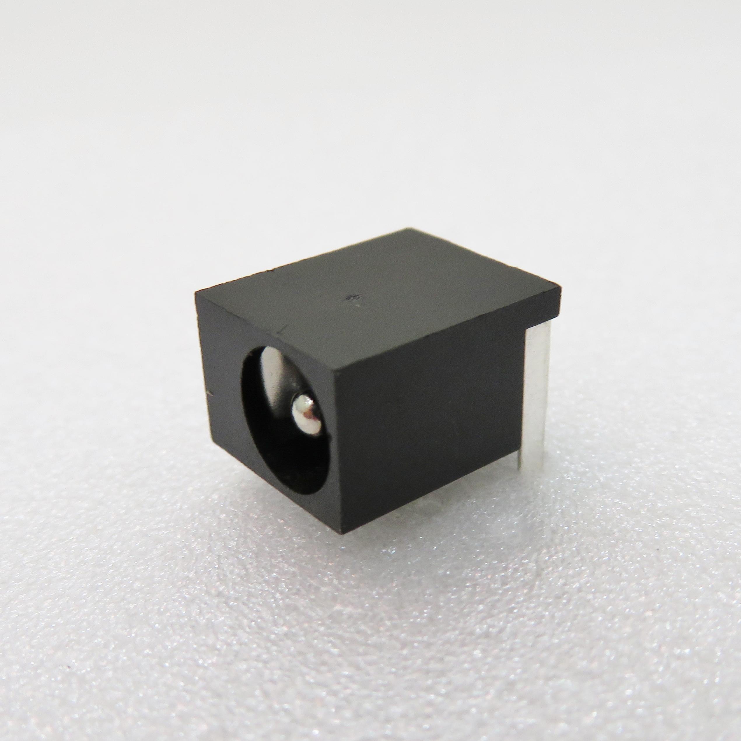 ADAM TECH-ADC-045-1 Steckverbinder DC Power Jack center PIN Connector