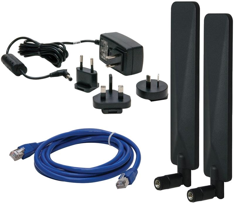 Digi International-76002063 Verschiedene Produkte WR11 AC Power Kit - Standard Temperature Includes 1-Power Supply, 2-LTE Antennas and 1-Ethernet Cable