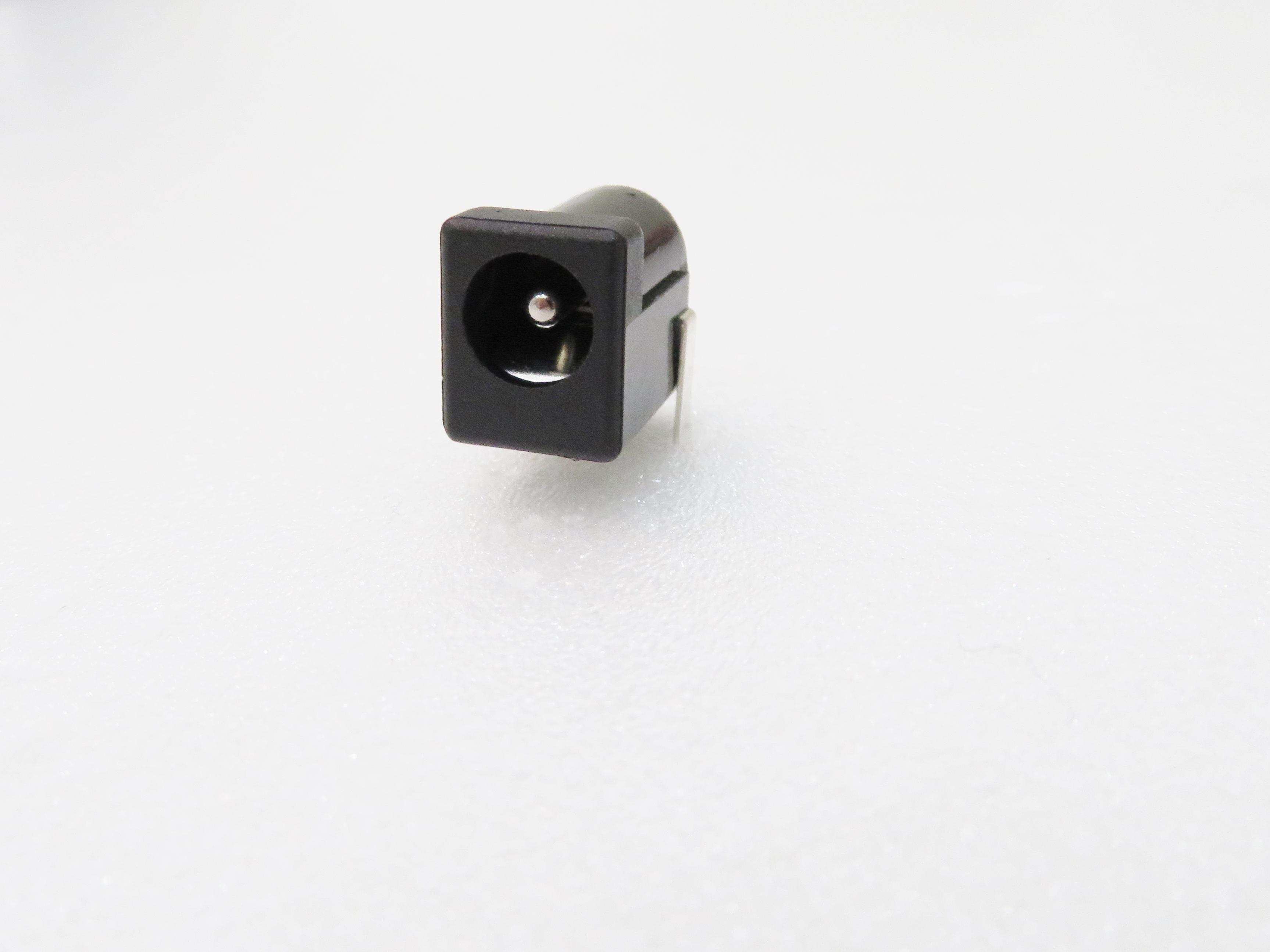 ADAM TECH-ADC-002A-1-RT 电源连接器 DC Power Jack center PIN Connector