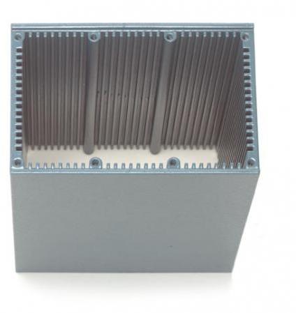 Pomona Electronics-3743 Cajas, compartimentos y anaqueles Clear Anodized Aluminum 6063 T5 Electronic Housing