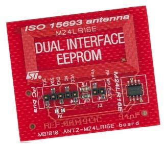 STMicroelectronics-ANT2-M24LR16E Cartes et kits de développement RF/sans fil M24LR16E-R NFC/RFID Tag and Transponder Reference Design Board