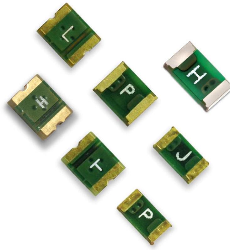 Littelfuse-MICROSMD550LR-2 PTC 可自复保险丝 PTC Resettable Fuse 5.5A(hold) 11A(trip) 5VDC 50A 1W 2s 0.002Ohm SMD Solder Pad 1210 T/R