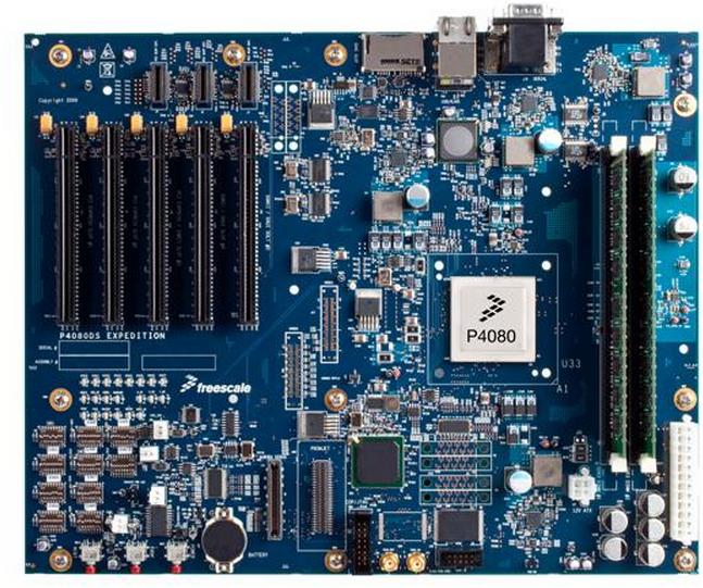 NXP Semiconductors-P4080DS-PC 嵌入式系统开发板和套件 P4080 Microprocessor Development Kit 1500MHz CPU 4GB RAM 16MB/128MB EEPROM/NOR Flash