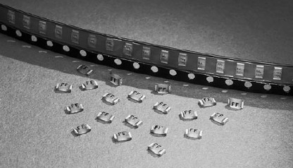 Littelfuse-0429007.WRML Fusibles Fuse Chip Very Fast Acting 7A 24V SMD Solder Pad 1206 Epoxy T/R CSA/UL