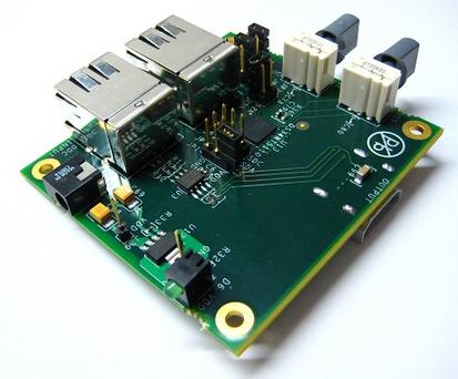 Texas Instruments-DS22EV5110-EVKC/NOPB Herramientas y kits de desarrollo DS22EV5110 Multimedia Demonstration Board