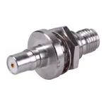 Conn QMA-SMA Adapter 0Hz to 18GHz 50Ohm ST Panel Mount F/F Gold Over Nickel Phosphorus/Gold Single