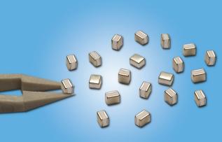 KYOCERA AVX Components Corporation-800R1R5BT500T1K Kondensator, keramisch, mehrschichtig Cap Ceramic 1.5pF 500V C0G 0.1pF Pad SMD 125°C T/R